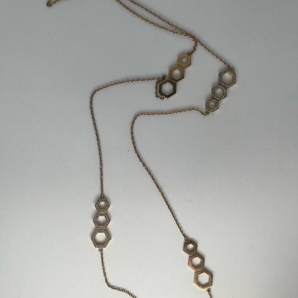 Michelle Campbelle gold plated honeycomb pendant necklace - Picture 2 of 3